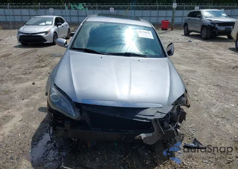 2014 Chrysler 200 Limited из США, поврежденный, VIN 1C3CCBCG1EN170861